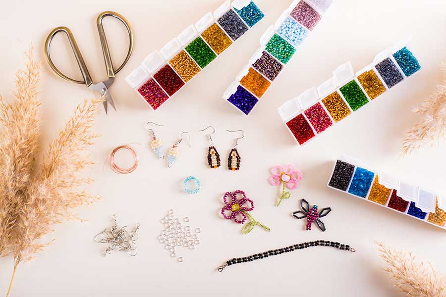 Accessories for beading