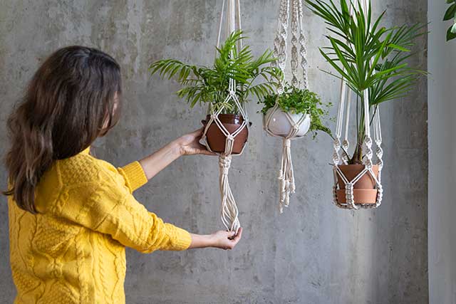 DIY Macrame Pattern for Plant Hanger